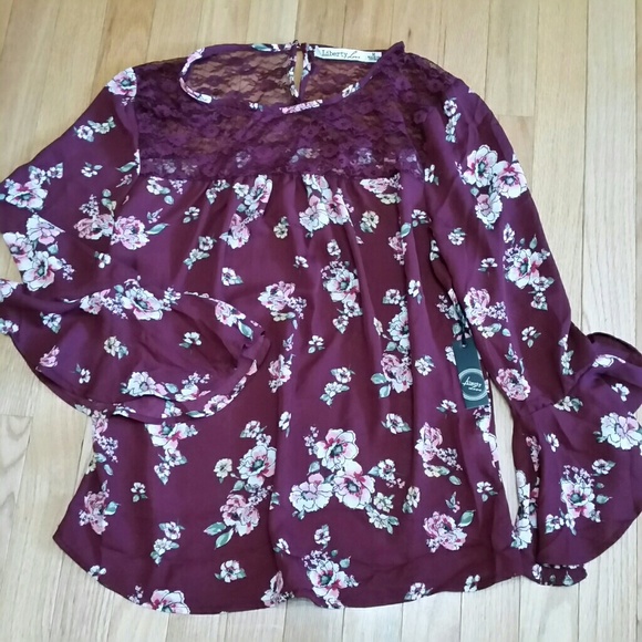 Host Pick!!! Liberty Love top Size M - Picture 1 of 7